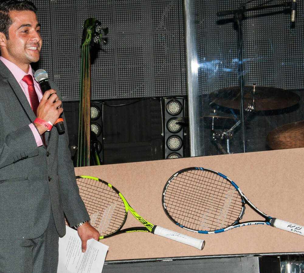 raqueta Juan-Sebasti+ín-cabal-y-Robert-farah_tennis for colombia fundacion 2